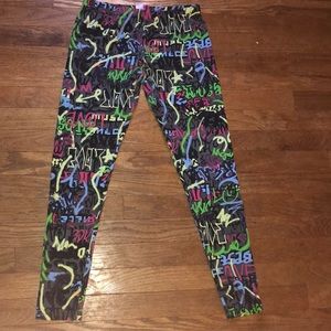 Women’s Athletic Leggings